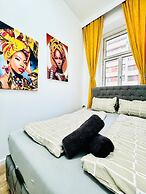 9BR Apt for 18P Walk to Augarten