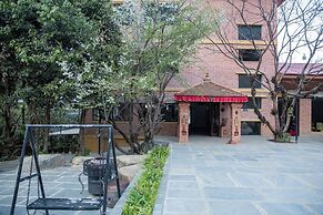 Jungle Mahal Wellness Resort