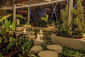 Antara Residence By Sleeping Lion
