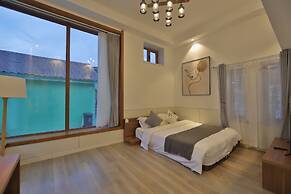 Yanji May Lilac Homestay Village