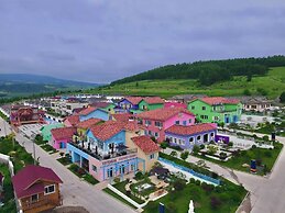 Yanji May Lilac Homestay Village