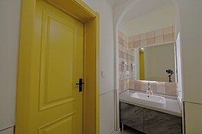 Yanji May Lilac Homestay Village