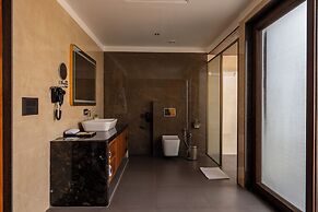 Araiya Gir A Mavintara Resort