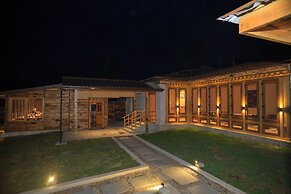 Gangtey Pinewood Resort