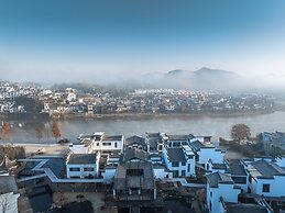 Huangshan Misty Rain Resort Hotel