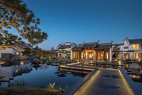 Huangshan Misty Rain Resort Hotel