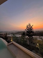 Kiri Rhom Khao Kho