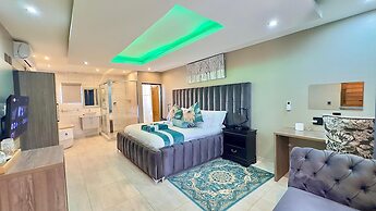 Nyamankulu Guest Lodge