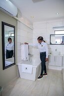 Nyamankulu Guest Lodge