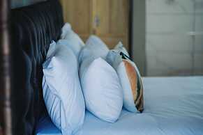 Nyamankulu Guest Lodge