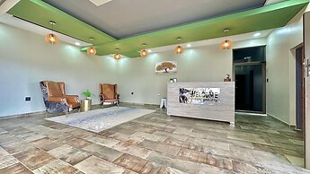 Nyamankulu Guest Lodge