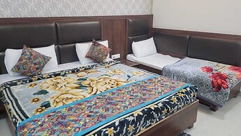 Hotel Akash Raj Inn