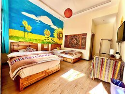 ShangriLa chudengshuo homestay