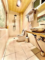 ShangriLa chudengshuo homestay