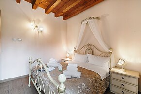 Cascina Crocelle Apartments