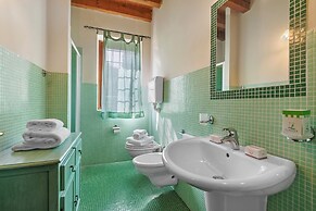 Cascina Crocelle Apartments