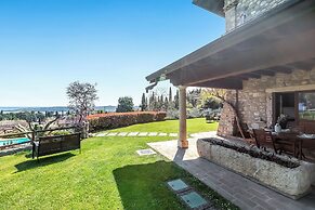 Cascina Crocelle Apartments