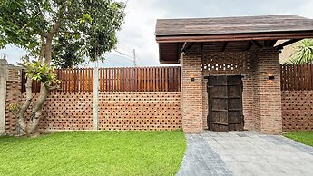 Kawarin Kanpuri Villas