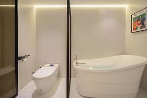 Baoyue Hotel Kunming