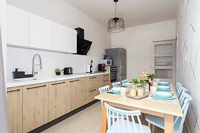 NiMa 1 apt centraly located in Rethimno