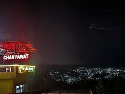 The Golden Leaves Cafe And Cottages