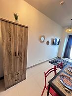 Unistay Coast Res R31 with Bal-Sunset Vw