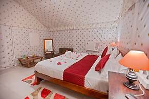 Arman Desert Luxury Camp & Resort