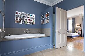 Caithness Road VI by Onefinestay