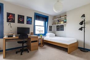 Caithness Road VI by Onefinestay