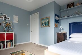 Caithness Road VI by Onefinestay