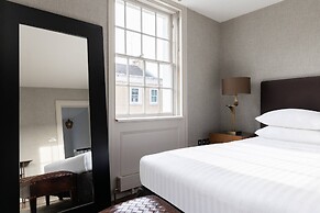 Aubrey Walk by Onefinestay