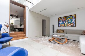 Aubrey Walk by Onefinestay