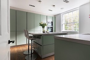 Aubrey Walk by Onefinestay