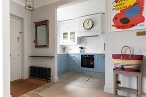 William Mews by Onefinestay