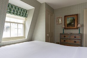 William Mews by Onefinestay