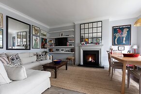 William Mews by Onefinestay