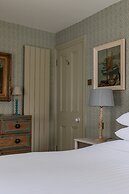 William Mews by Onefinestay