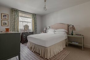 Cranley Mews VI by Onefinestay