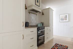 Cranley Mews VI by Onefinestay