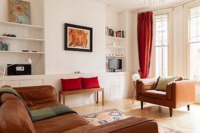 Bury Place by Onefinestay