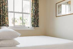 Milborne Grove by Onefinestay