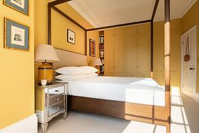 Milborne Grove by Onefinestay