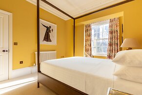 Milborne Grove by Onefinestay