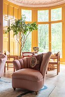 Belsize Park Gardens by Onefinestay