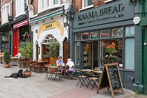 Belsize Park Gardens by Onefinestay