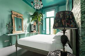 Belsize Park Gardens by Onefinestay