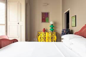 Belsize Park Gardens by Onefinestay