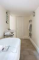 Sloane Gardens by Onefinestay