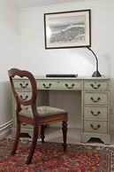 Sloane Gardens by Onefinestay