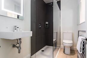 Sloane Gardens by Onefinestay